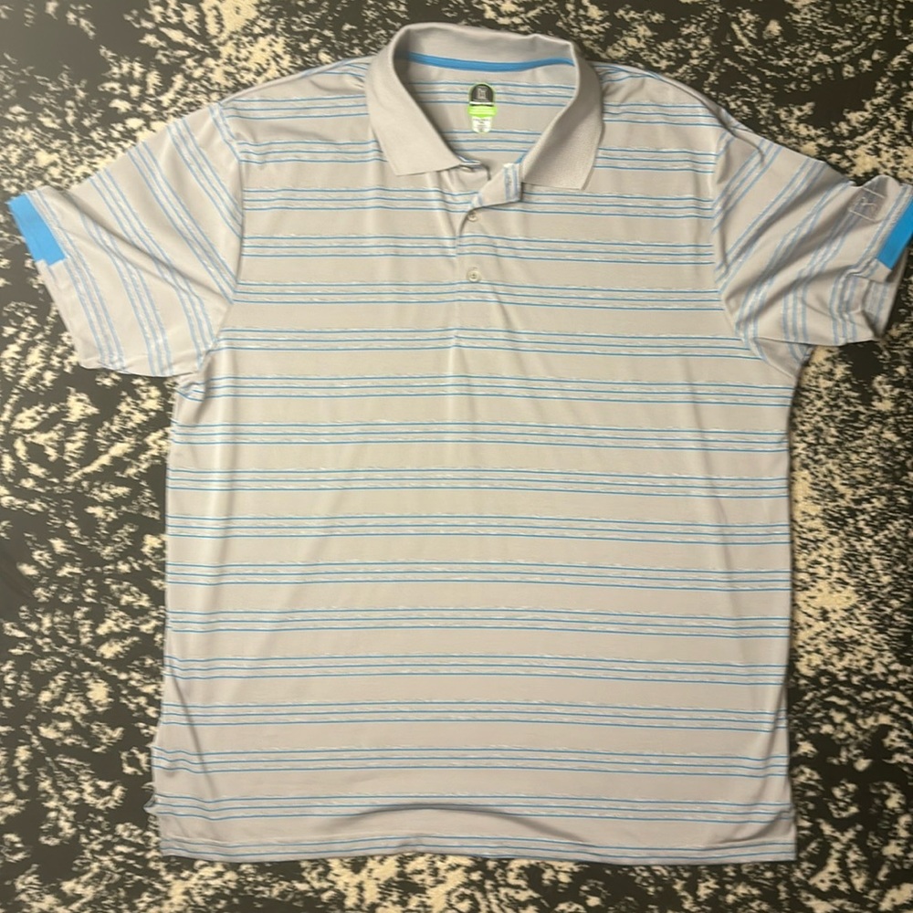 Men’s Pro Series golf shirt.